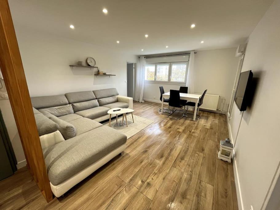 Hana Home Mantes-La-Jolie 6 Personnes Parking Public Gratuit Business&Family Exterior foto